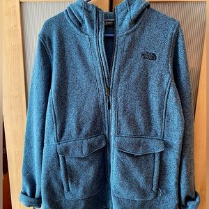 The North face mid length fleece